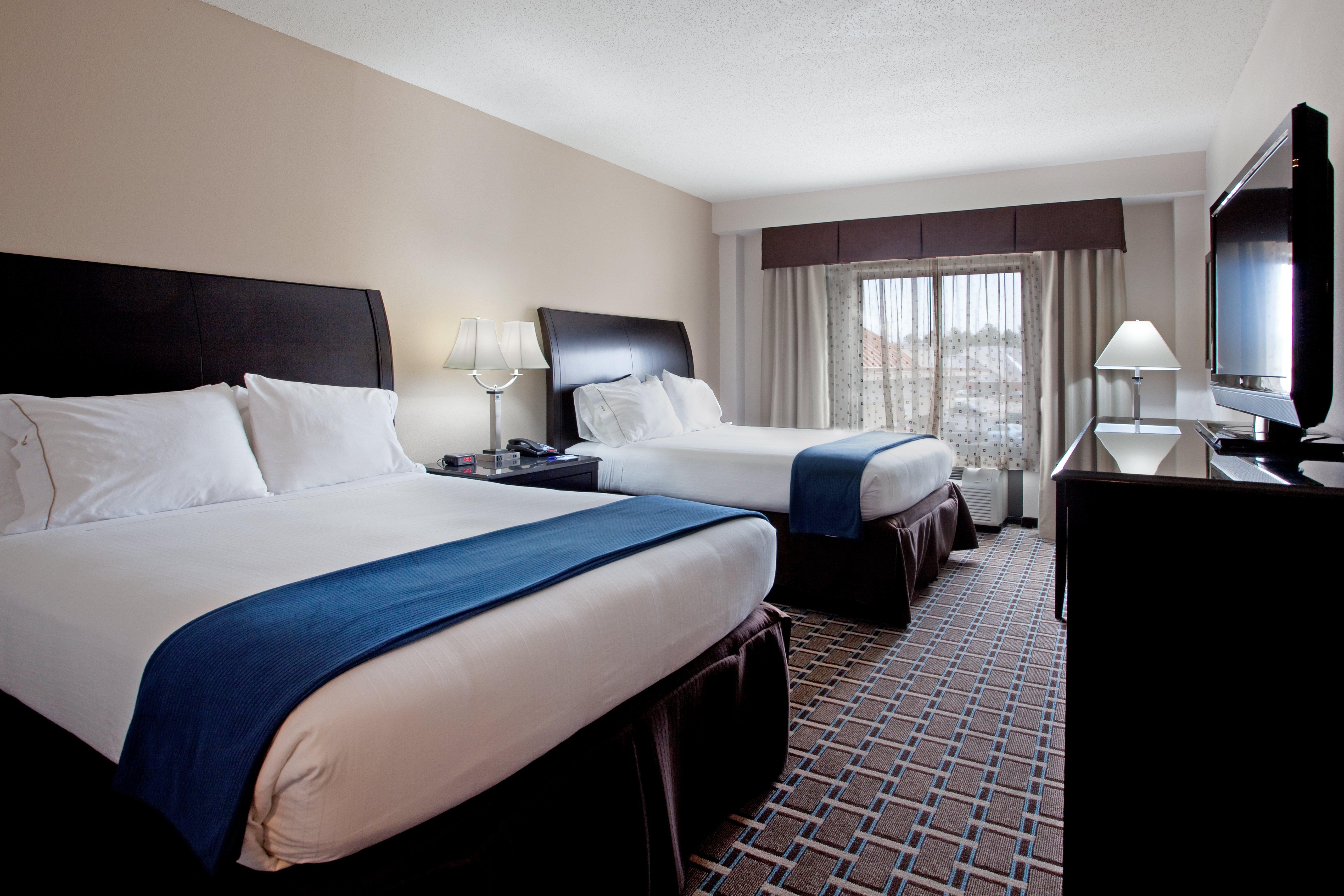 Holiday Inn Express Hotel & Suites Hope Mills-Fayetteville Airport, An Ihg Hotel Buitenkant foto