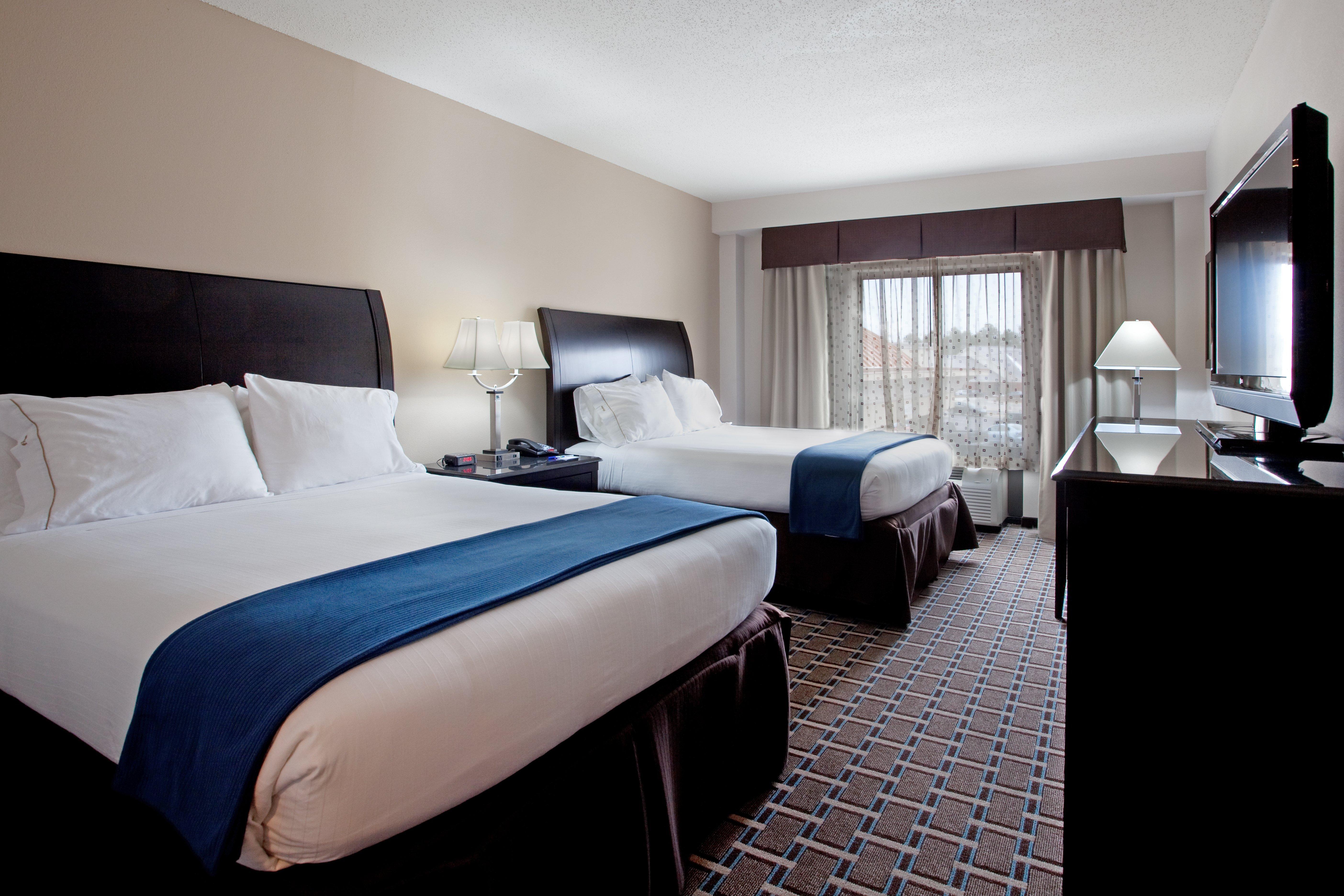 Holiday Inn Express Hotel & Suites Hope Mills-Fayetteville Airport By Ihg Buitenkant foto