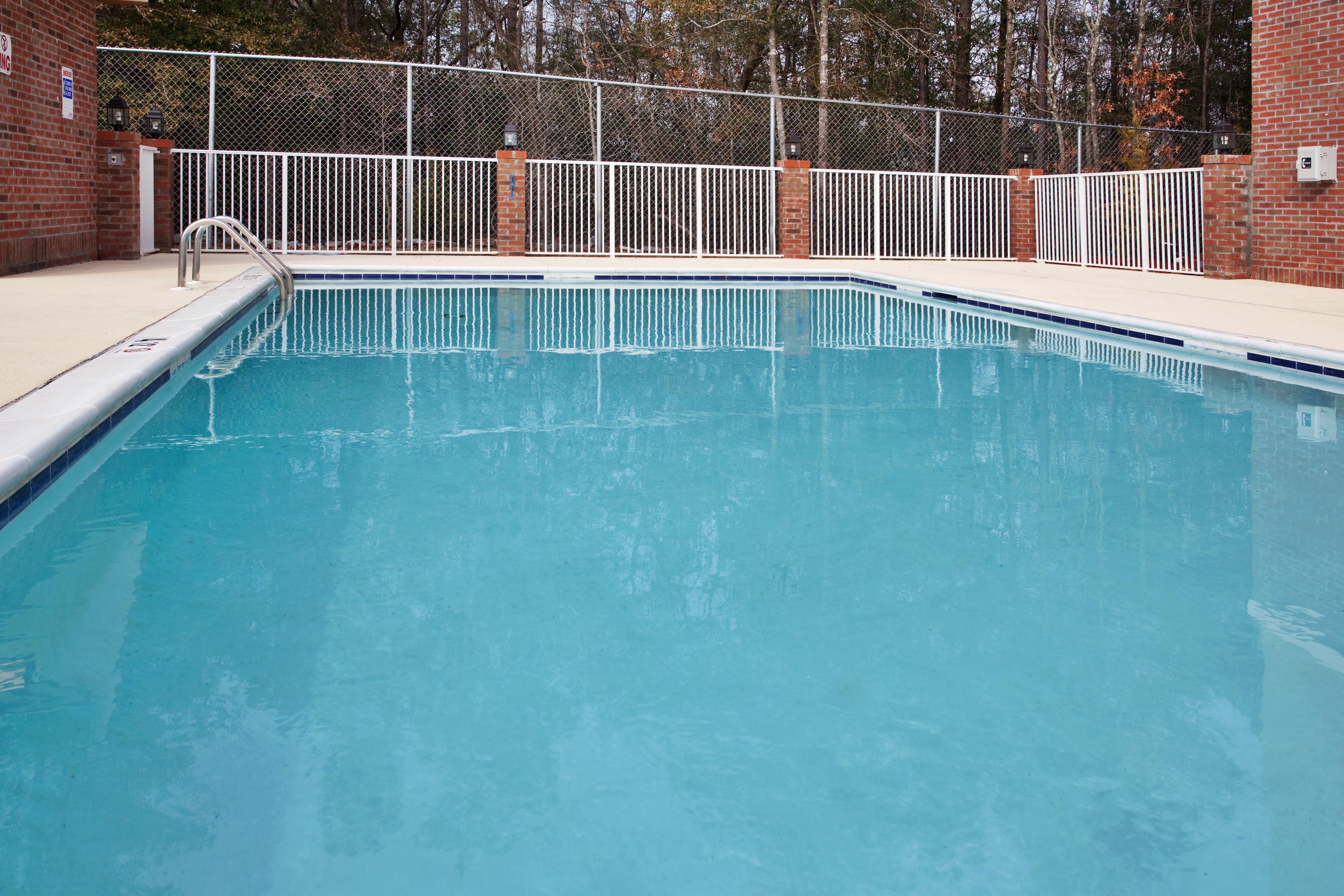Holiday Inn Express Hotel & Suites Hope Mills-Fayetteville Airport By Ihg Buitenkant foto
