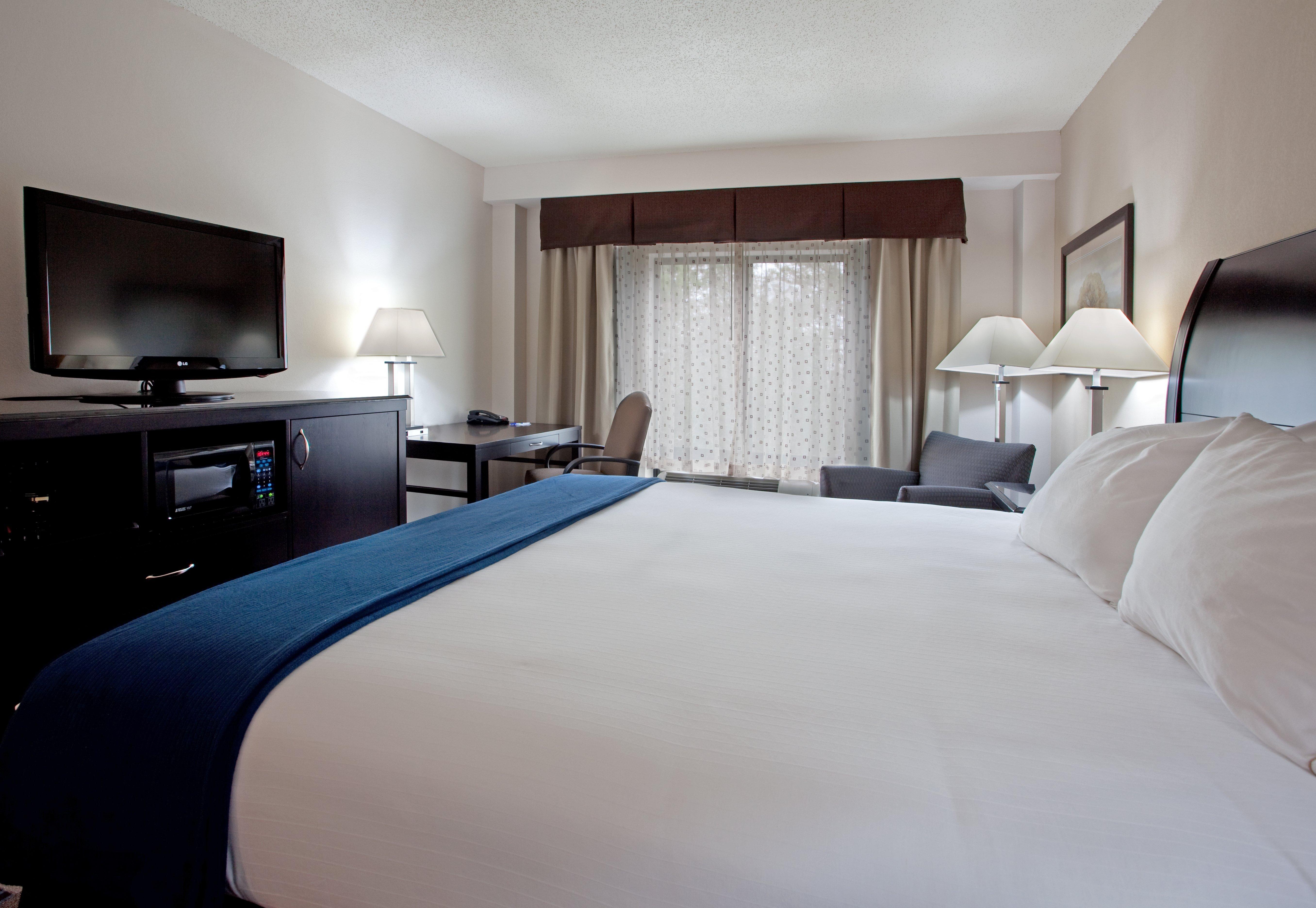 Holiday Inn Express Hotel & Suites Hope Mills-Fayetteville Airport, An Ihg Hotel Buitenkant foto