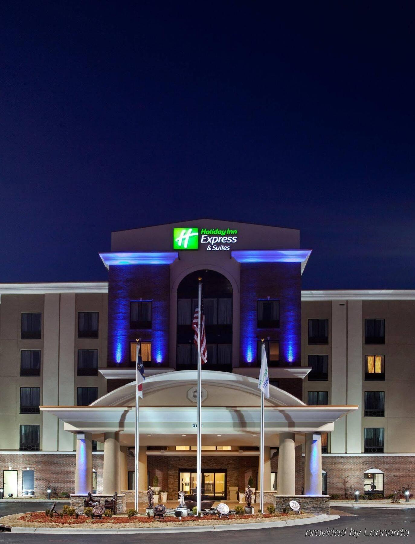 Holiday Inn Express Hotel & Suites Hope Mills-Fayetteville Airport By Ihg Buitenkant foto